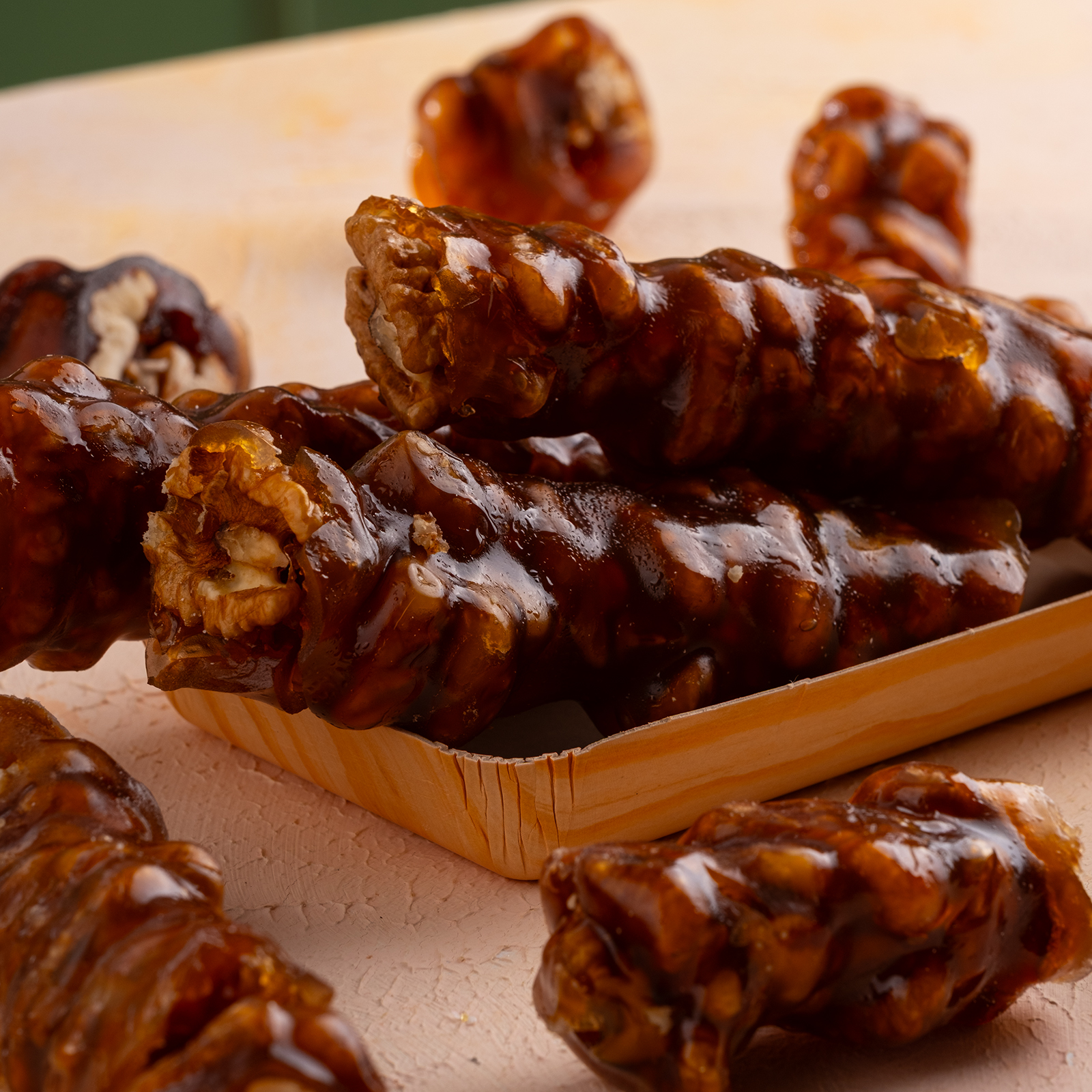 Köme Sucuk (Cevizli Sucuk)